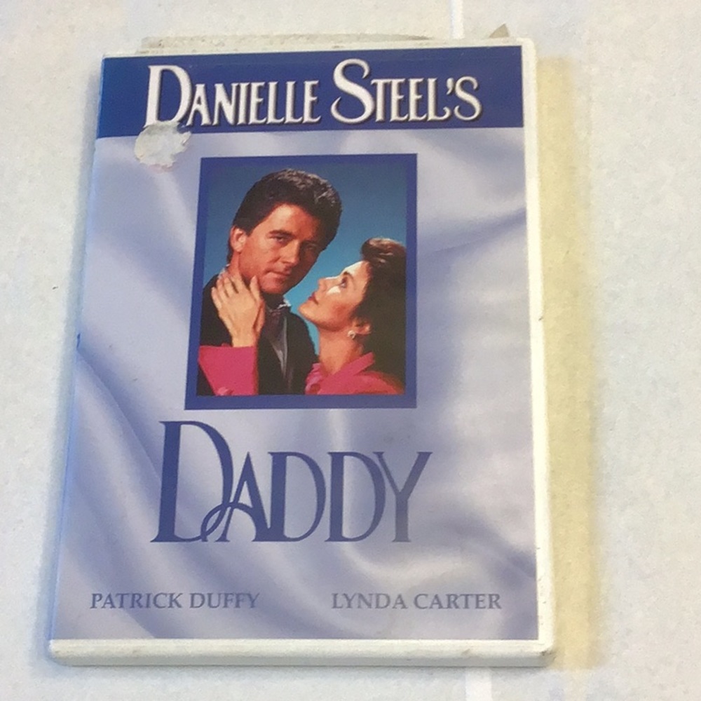 ⭐️ 10 items for 10.00 ⭐️ Danielle Steel Daddy DVD Novel movie